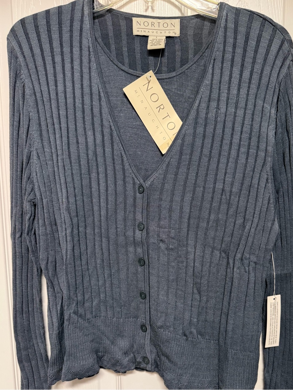 Norton Menaughton Women's Blue Ribbed V-Neck Cardigan Sweater L